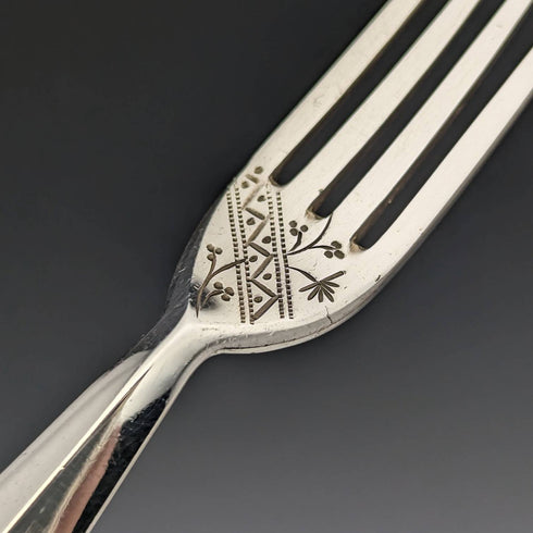 1880年英國古董白色蝴蝶貝殼手柄甜品餐具6對套裝William Batt and Sons木盒